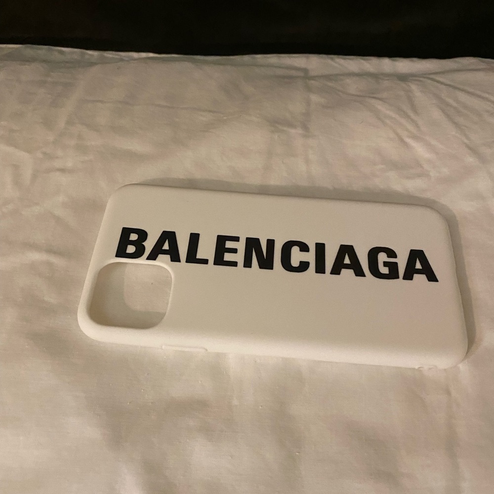 Iphone Pro Max Case - image 3